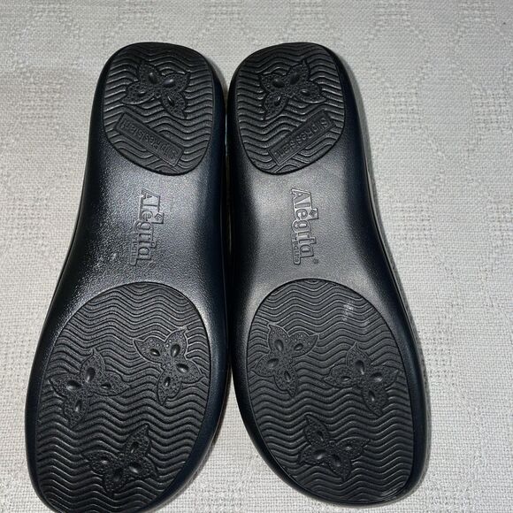 Alegria Women’s Nursing Shoes Size 38 U.S. 7 M Multicolor Baby Motif Comfort - Picture 6 of 12